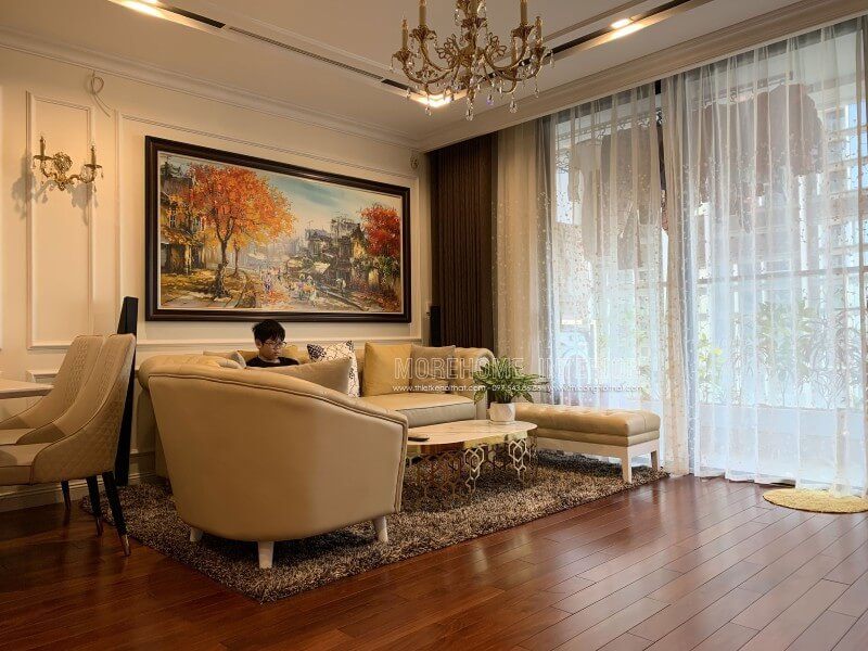 Công trình hình ảnh thi công nội thất phòng khách tân cổ điển đẹp cao cấp tại chung cư Vinhomes Nguyễn Chí Thanh, quận Đống Đa, Hà Nội